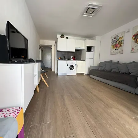 Апартаменты Casa Giori Playa De Americas Плая-де-лас-Америкас